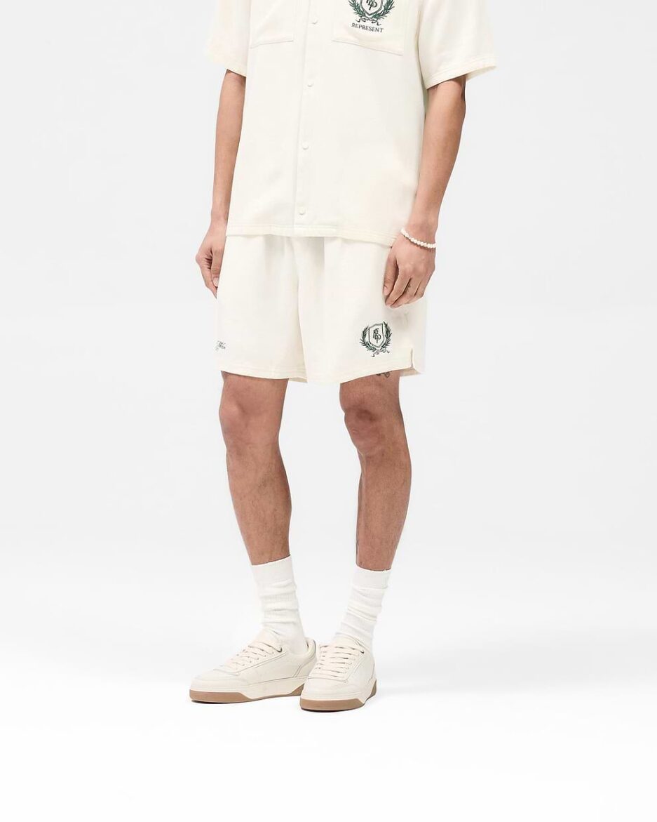 Represent Crest Short